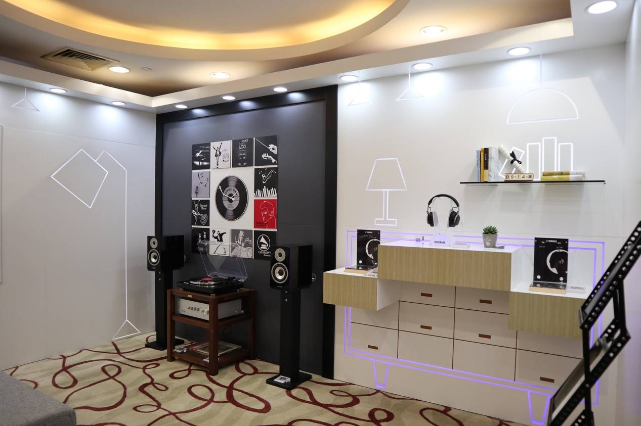 娱乐音质新境界，黄金城集团携带家庭音响新品亮相2018广州国际音响唱片展